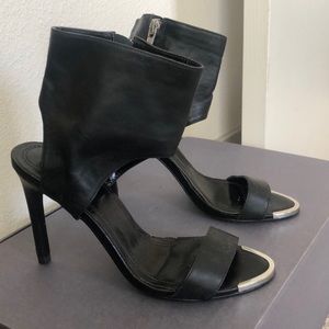 Blonde Salad x Steve Madden